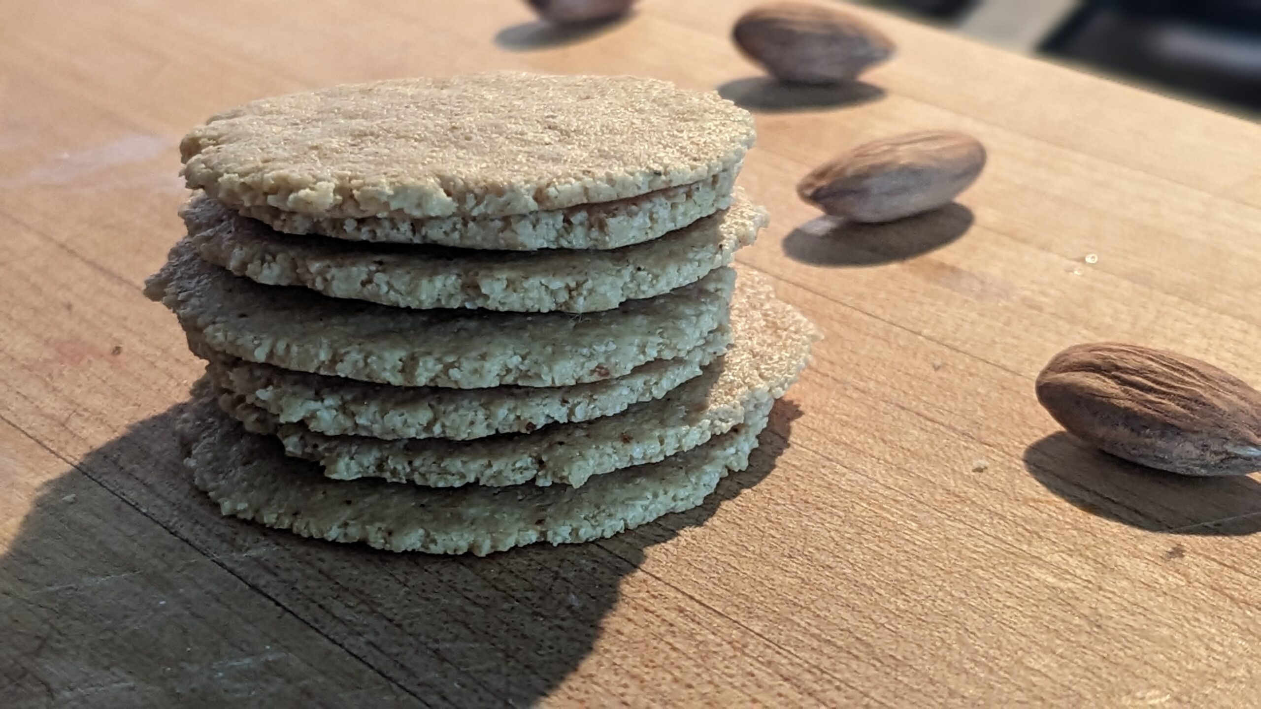 almond flour cracker