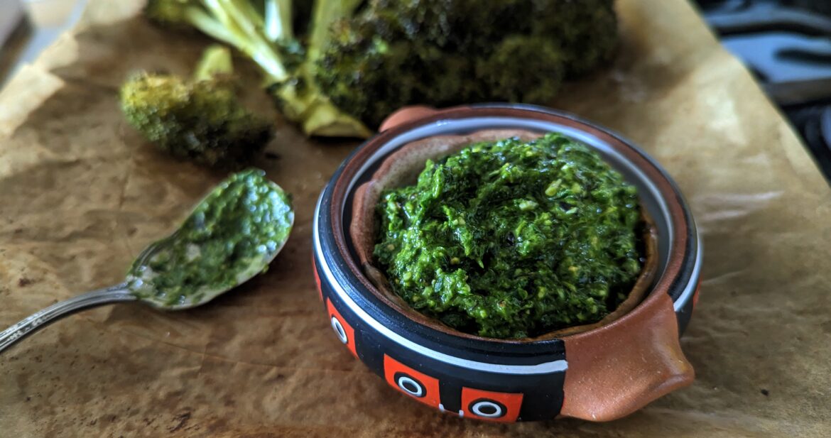 Lettuce pesto