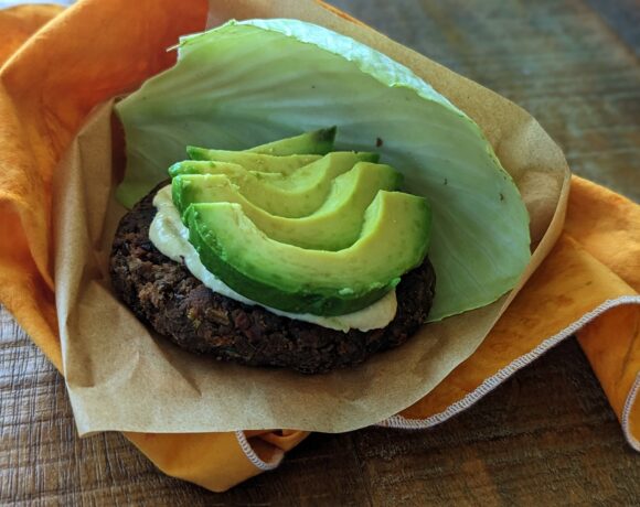 walnut lentil burger