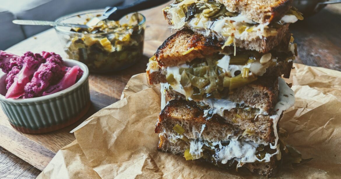 Green leek grilled cheese