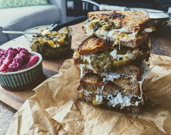 Green leek grilled cheese